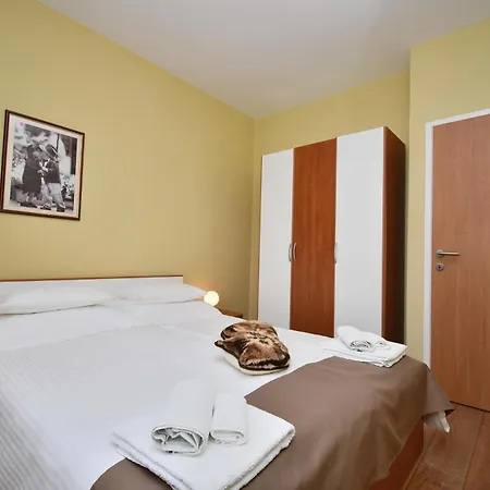 Vlado Apartman Porec