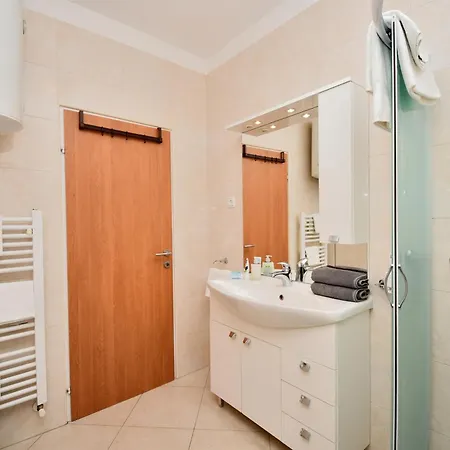 Brijuni Apartamento *